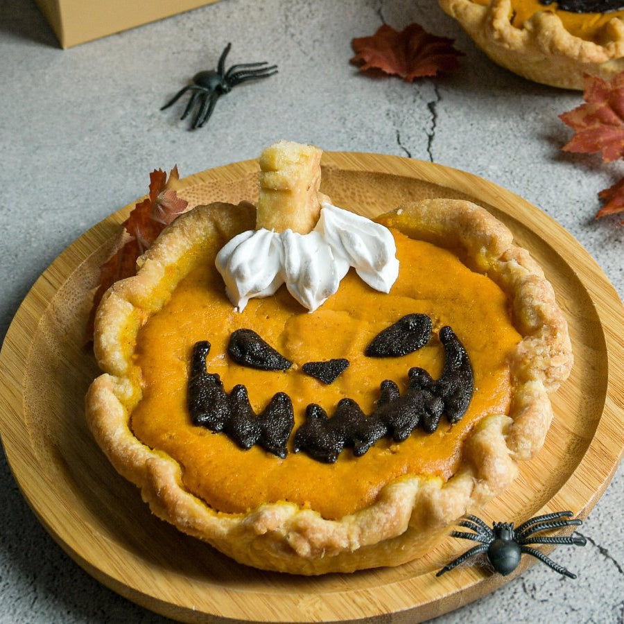 Jack-O-Lantern Pumpkin Pie