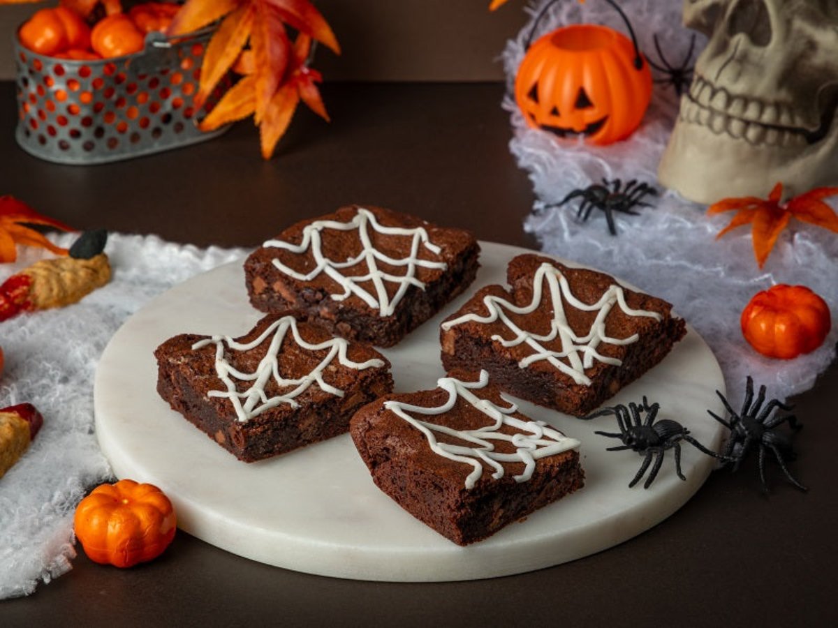 Spider Web Brownie